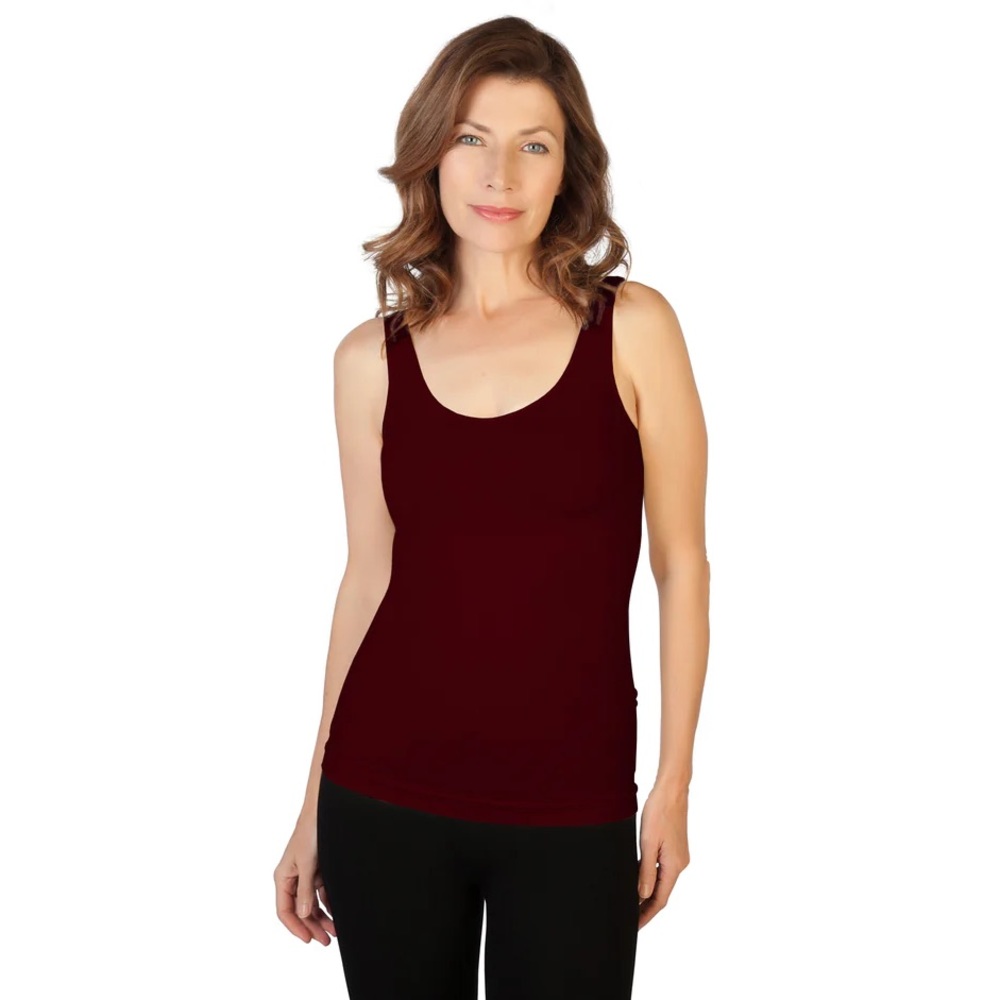 SKINNYTEES | Basic Scoop Neck Tank in RED ♥️